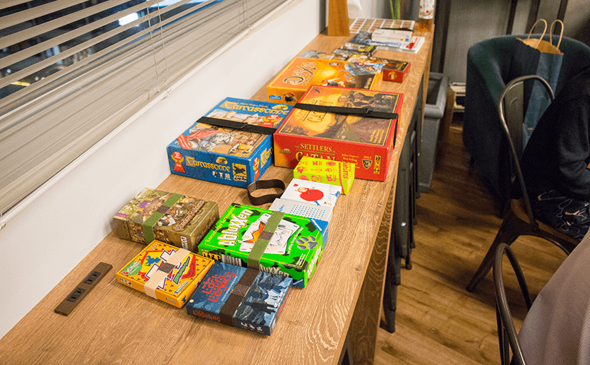 ボードゲームが並んでいる写真